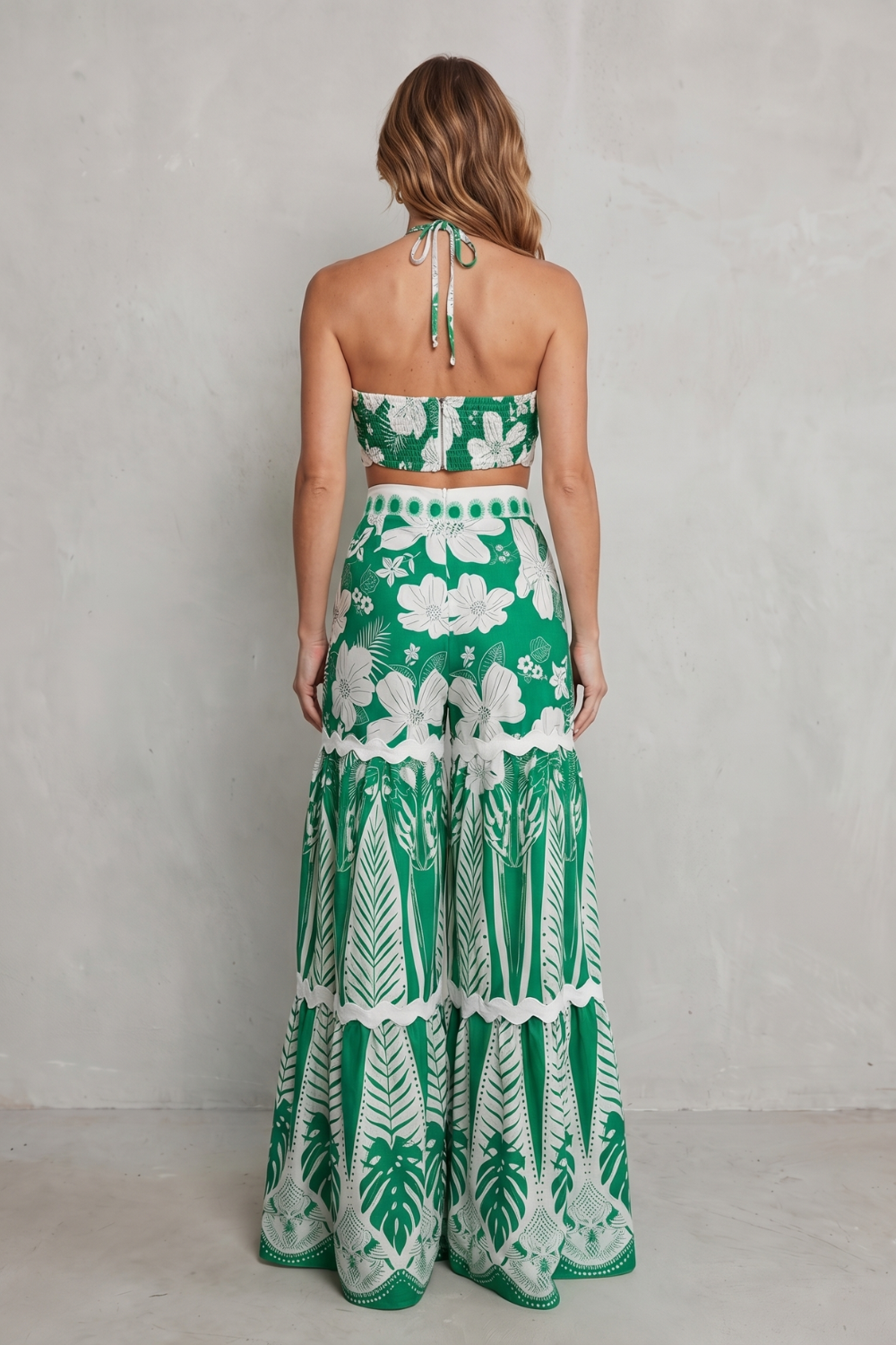 Cassira – Tropical print allure – Two-piece set