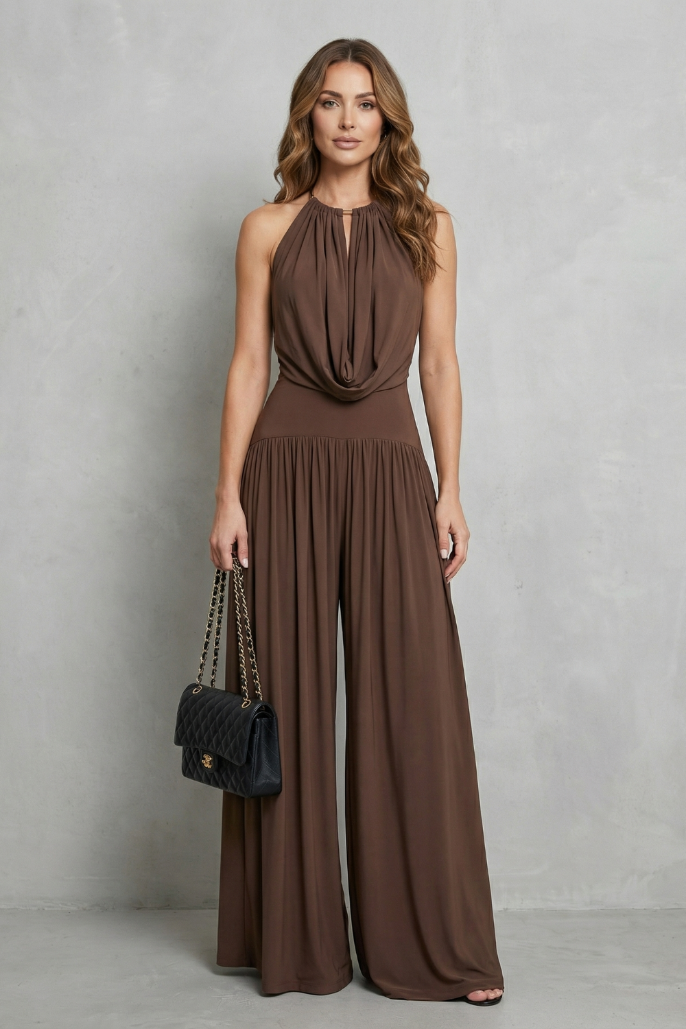 Solmèra – Draped halter elegance – Two piece set