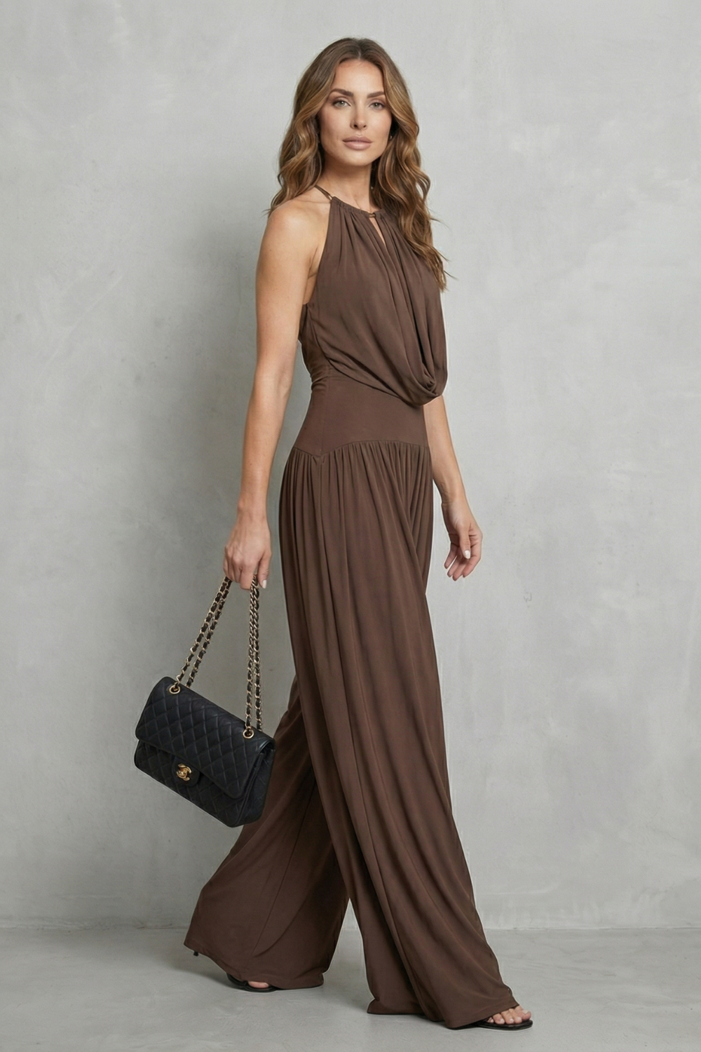 Solmèra – Draped halter elegance – Two piece set