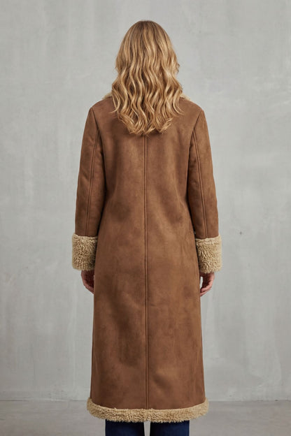 Selvion – Shearling-lined silhouette – Long winter coat