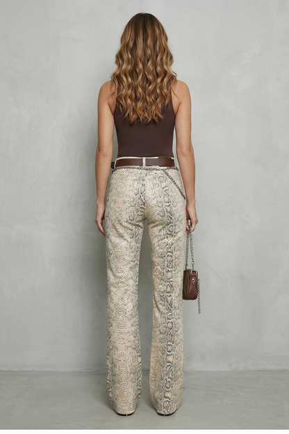 Seraphielle – Snake print elegance – Palazzo jeans