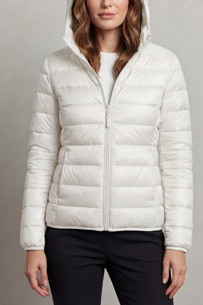 Aela – Ultra light – Packable hooded puffer jacket