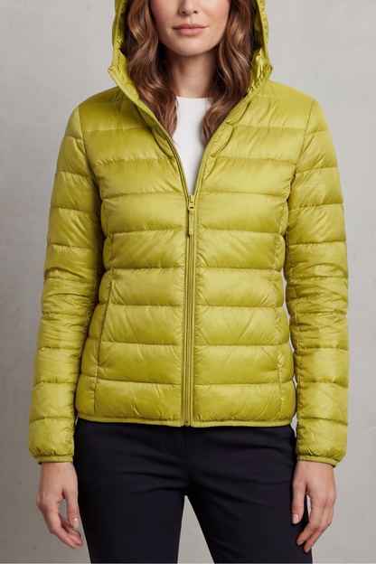 Aela – Ultra light – Packable hooded puffer jacket