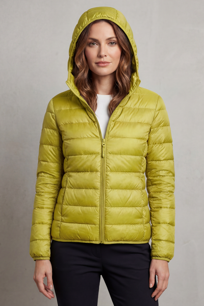 Aela – Ultra light – Packable hooded puffer jacket