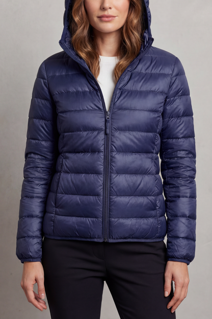 Aela – Ultra light – Packable hooded puffer jacket