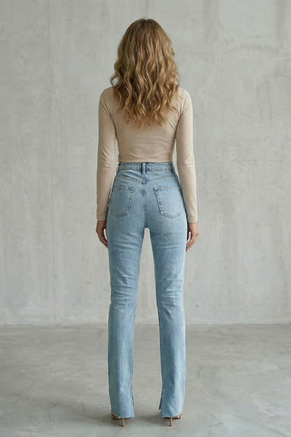 Avelisse – Cross waist detail – Straight leg jeans