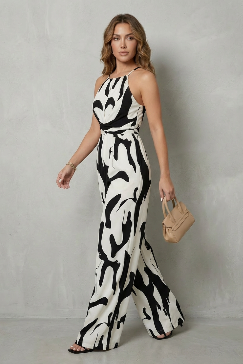 Calivana – Abstract print halter – Wide-leg jumpsuit