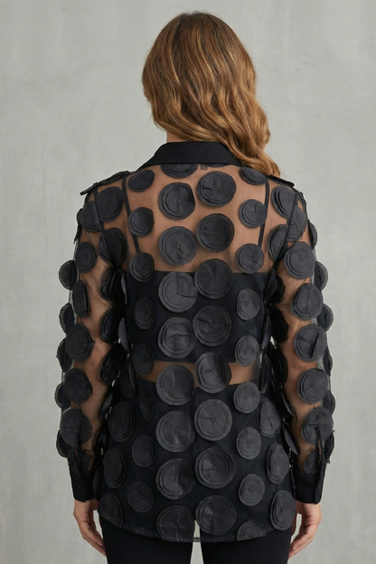 Floréline – Sheer floral appliqué design – Mesh blouse