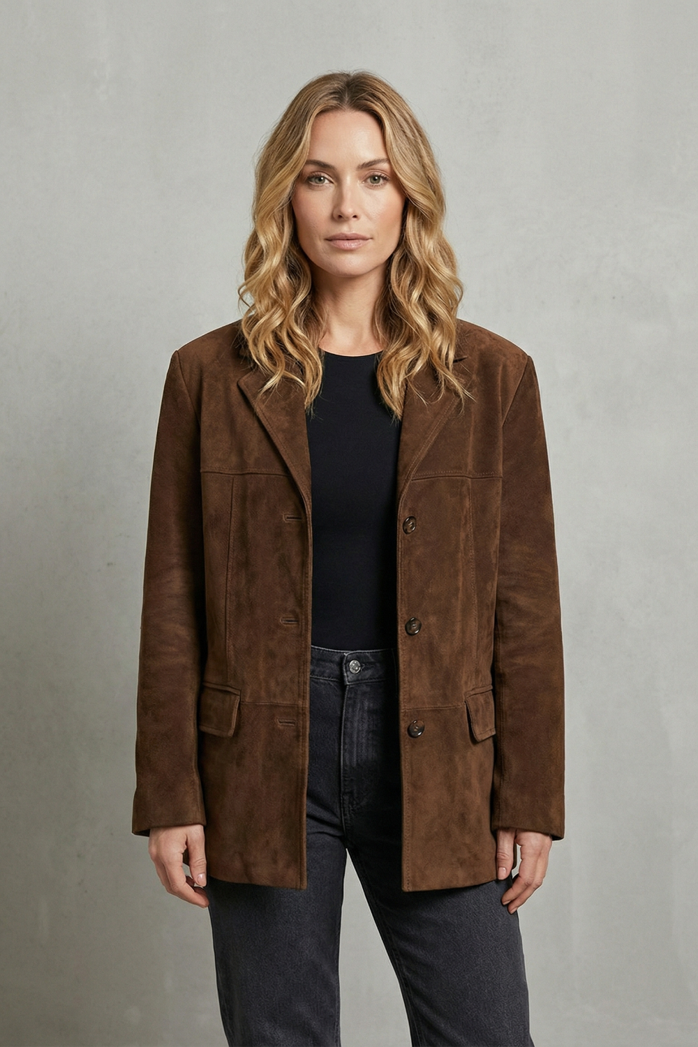 Lorenza – Structured shoulders – Suede blazer