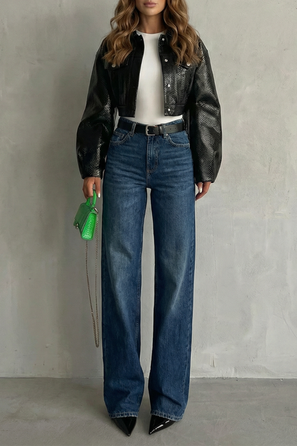 Lunarelle – Effortless straight silhouette – Mid rise jeans