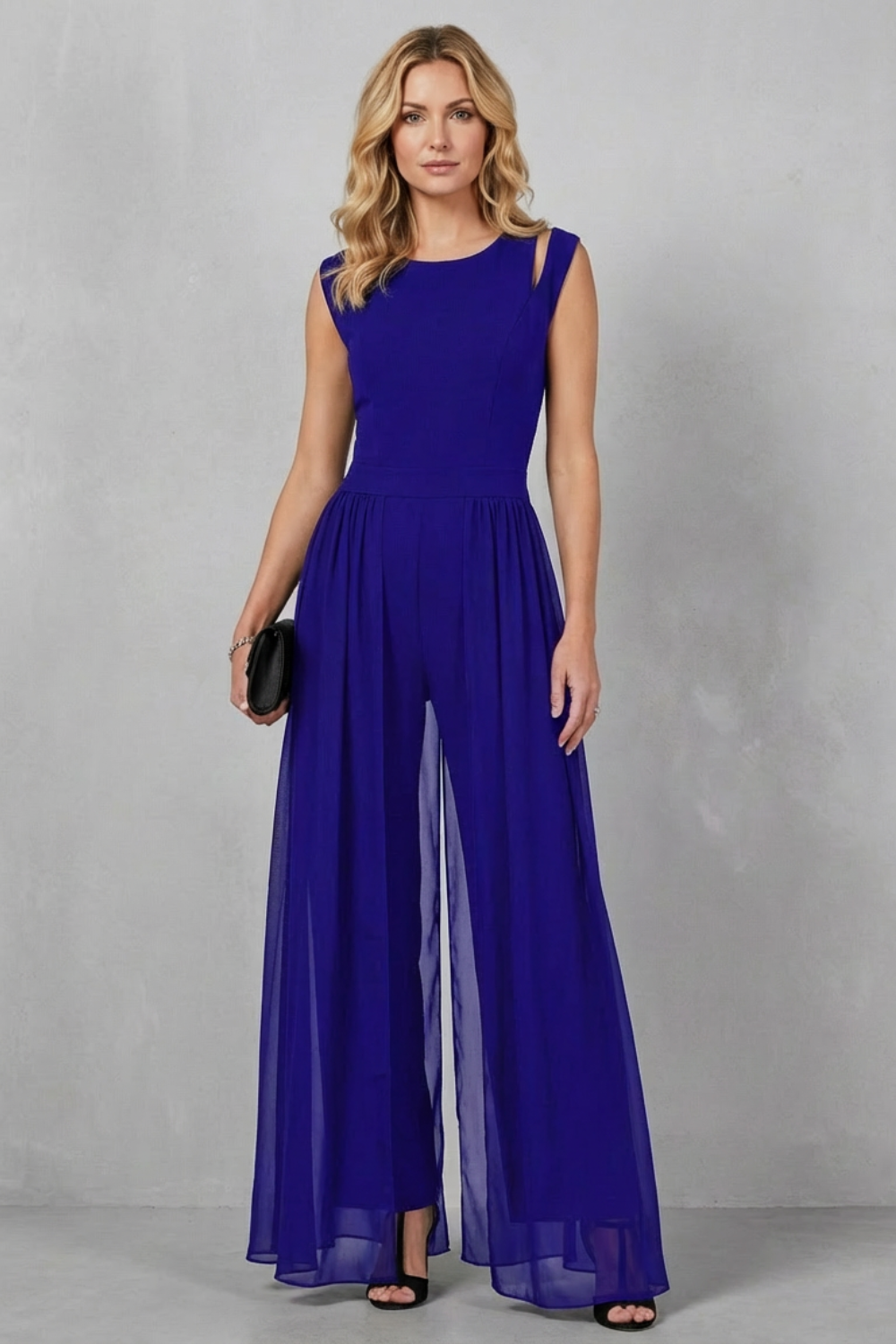 Maelira – Sheer panel cutout – Evening jumpsuit