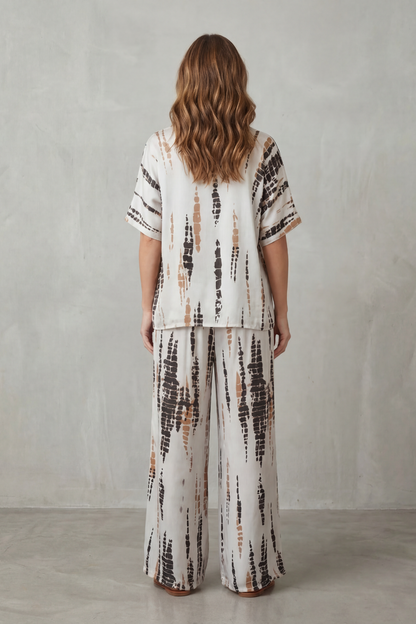 Marie – Abstract Print Detail – Wide-Leg Lounge Set