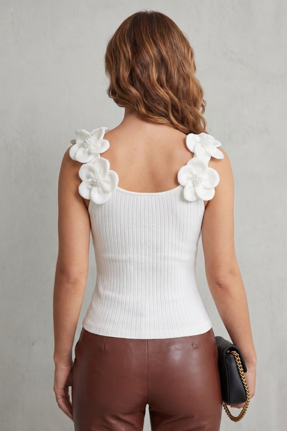 Roselune – Three-dimensional floral detail – Knit sleeveless top
