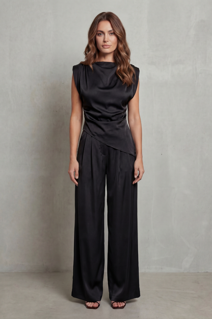 Selora – Draped waist detail – Casual elegance set