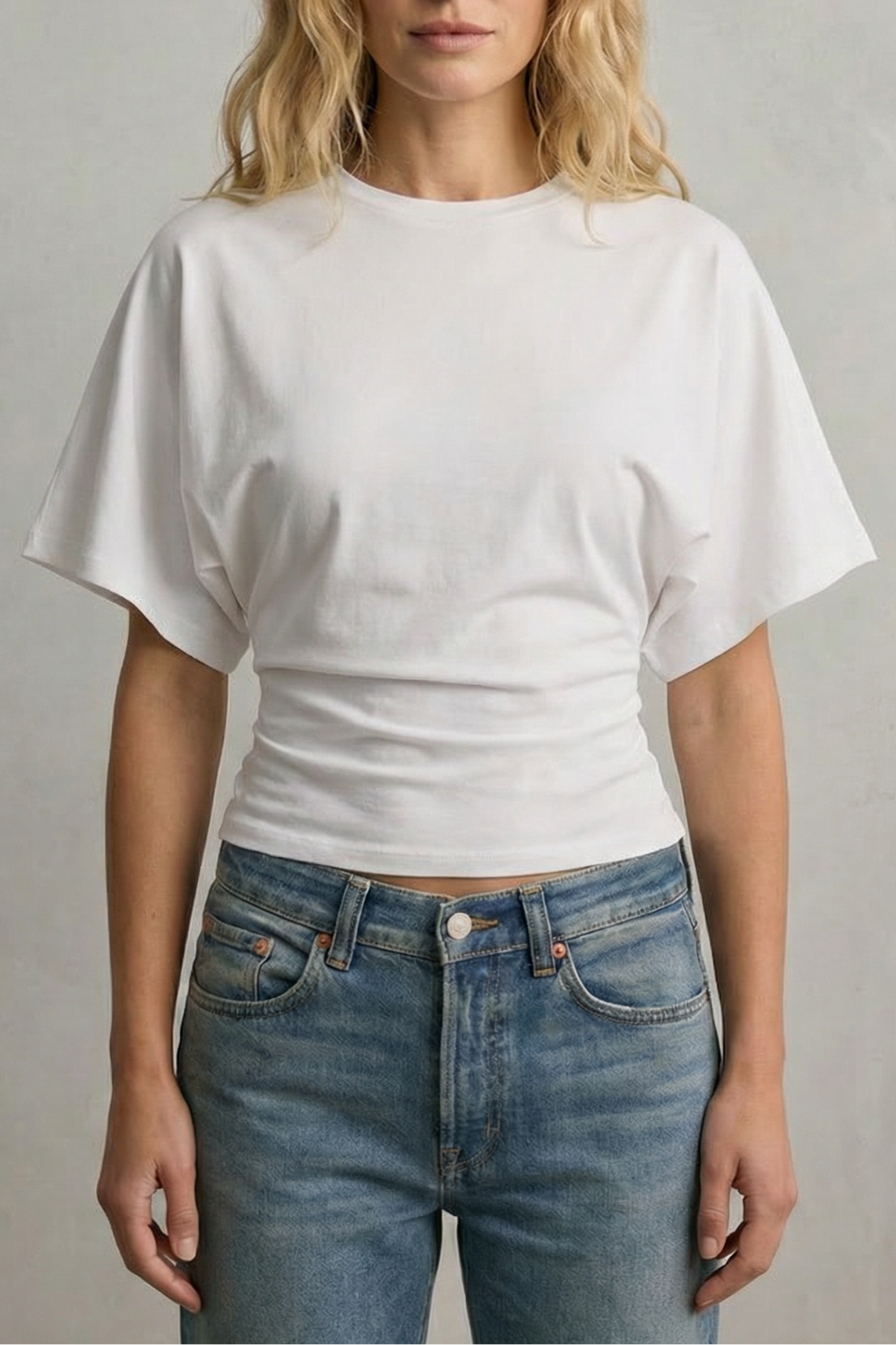 Seravelle – Sculpted waist elegance – Cropped top