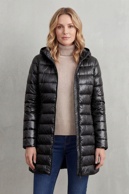 Serelune – Featherlight warmth – Hooded down jacket