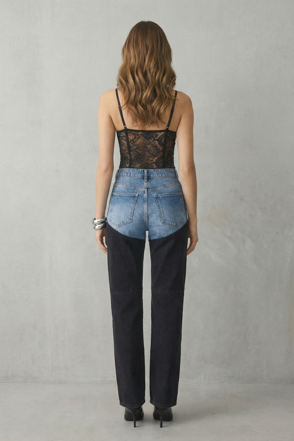 Valbrune – Two-tone illusion – High-rise straight jeans