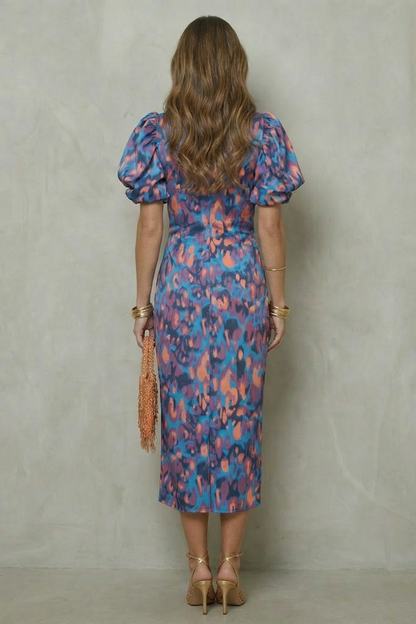 Valerissa – Bold abstract statement – Puff sleeve midi dress