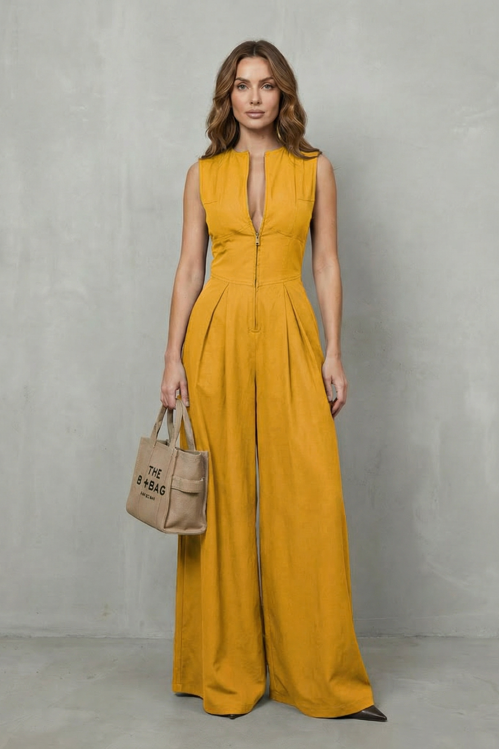 Valerisse – Sculpted zip-front elegance – Wide leg jumpsuit